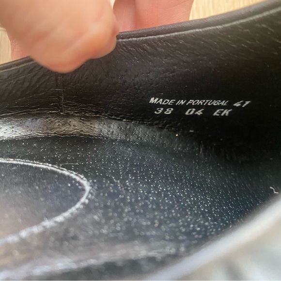 Dansko Black Leather Heeled Clogs - Picture 6 of 6